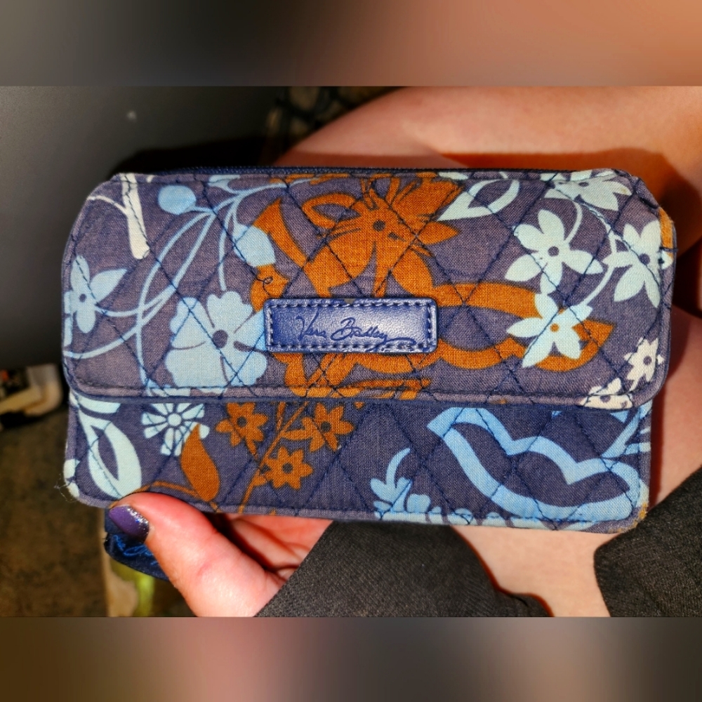New Vera Bradley Wallet